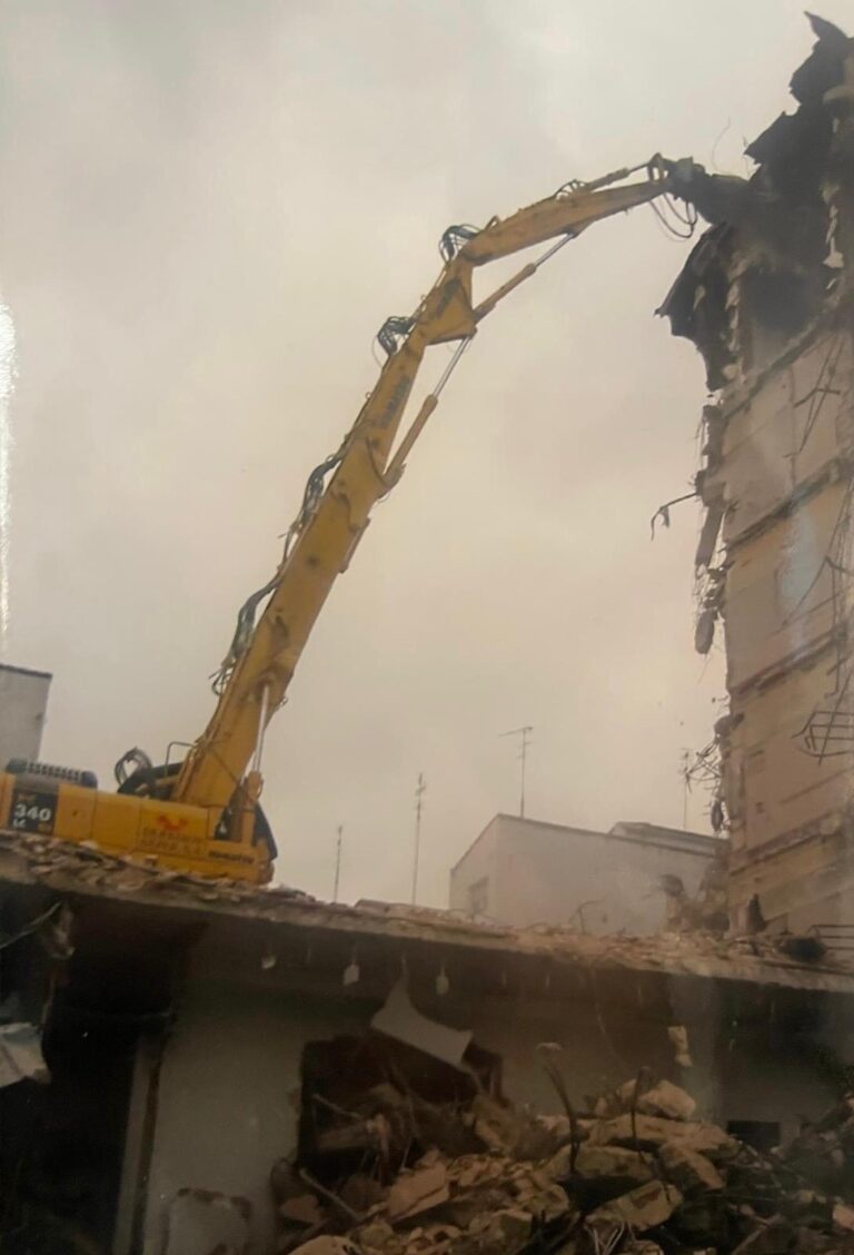 demolición aviles 1